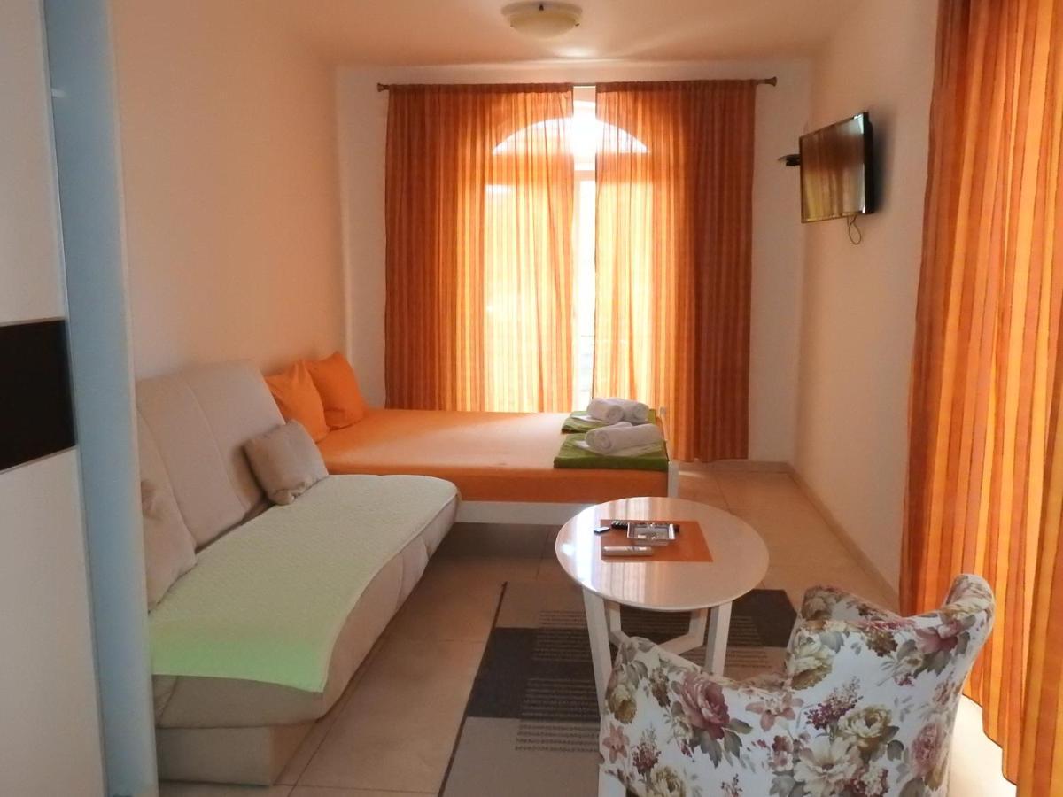 Luna Apartments Budva Exterior photo